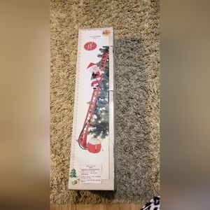 Cracker Barrel Super Climbing Santa